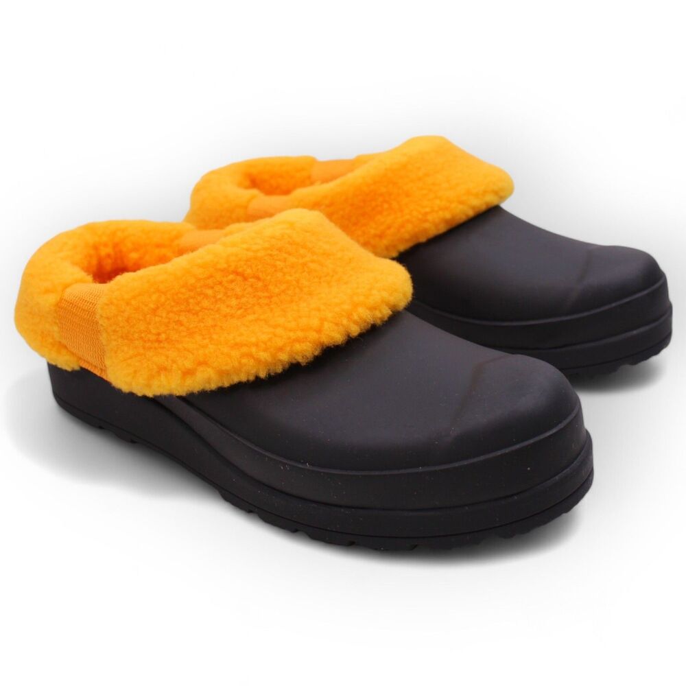 Hunter Play Sherpa Insulated Clogs Women 6 NIB